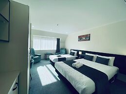Legends Motel