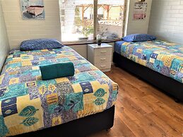 Shark Bay Seafront Apartments