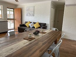 Shark Bay Seafront Apartments