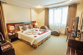 Muong Thanh Vinh Hotel