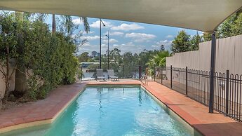 Founda Gardens Apartments