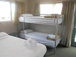 Utopian Motel Taupo - Hostel