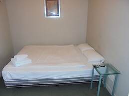 Utopian Motel Taupo - Hostel