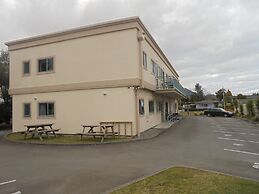 Utopian Motel Taupo - Hostel