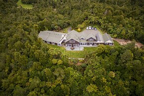 Patuha Rainforest Retreat