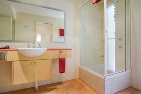 Tathra Beach House Apartments