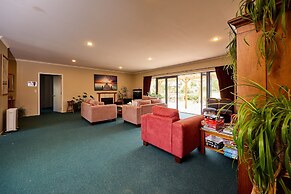 Awatea Country B&B