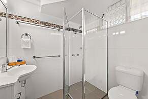 Pottsville Beach Motel