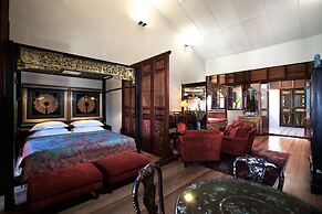 Seven Terraces Hotel