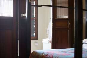 Seven Terraces Hotel