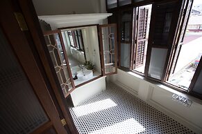 Seven Terraces Hotel