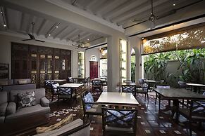 Seven Terraces Hotel