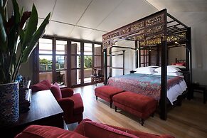 Seven Terraces Hotel