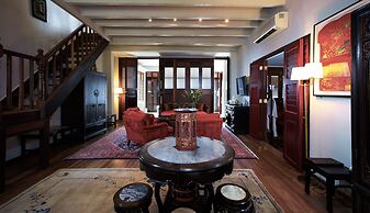 Seven Terraces Hotel