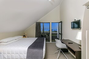 Le Chalet Suisse Motel Apartments
