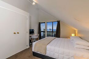 Le Chalet Suisse Motel Apartments
