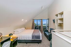 Le Chalet Suisse Motel Apartments
