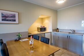 Le Chalet Suisse Motel Apartments