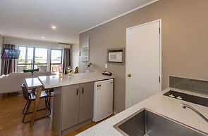 Le Chalet Suisse Motel Apartments
