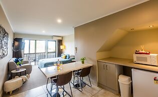 Le Chalet Suisse Motel Apartments
