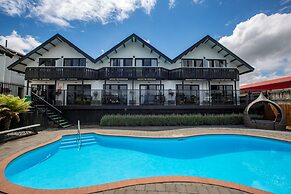 Le Chalet Suisse Motel Apartments