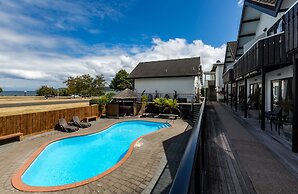Le Chalet Suisse Motel Apartments