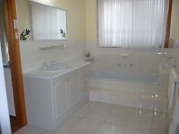 Angela's Beach Stays