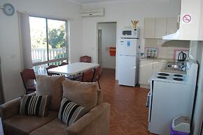 Lookout Holiday Units