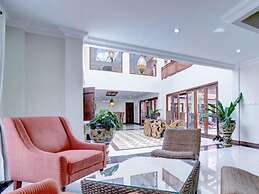 Hastinapura Residence