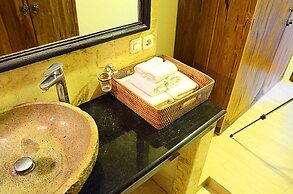 Hastinapura Residence