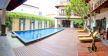 Hastinapura Residence