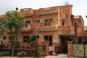 Apnayt Villa