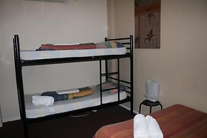 Taupo Urban Retreat - Hostel