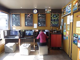 Taupo Urban Retreat - Hostel