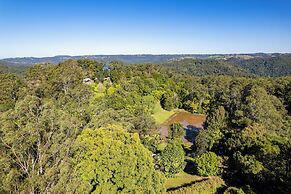 Montville Country Cabins