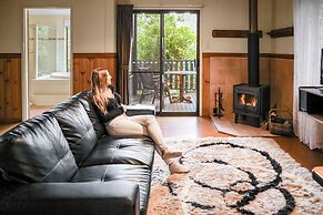 Montville Country Cabins