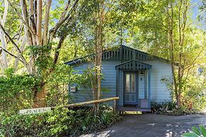 Montville Country Cabins