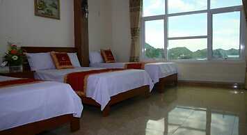 My Ngoc Hotel Catba