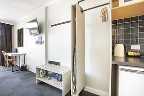 Nightcap at Watermark Glenelg