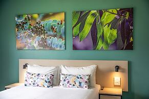 Nightcap at Watermark Glenelg