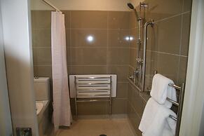 Oxford Village Motels