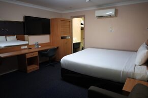 Sun Palms Motel