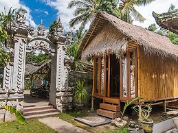 Nusa Garden Bungalow