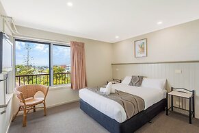 Heritage House Motel & Units