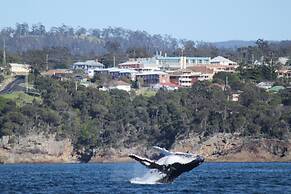 Heritage House Motel & Units