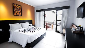 Fourteen Roses Beach Hotel