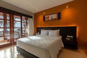 Fourteen Roses Beach Hotel