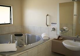 Tuscany Villas Whakatane