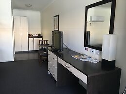 Horsham Mid City Court Motel