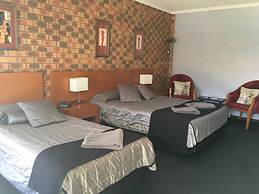 Horsham Mid City Court Motel